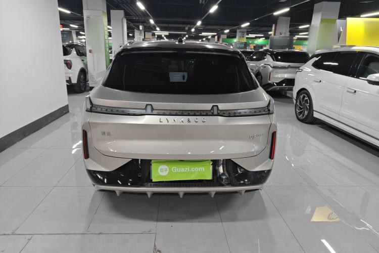 Used Lynk & Co 08 EM-P 2023 220km All-Wheel-Drive Performance Halo