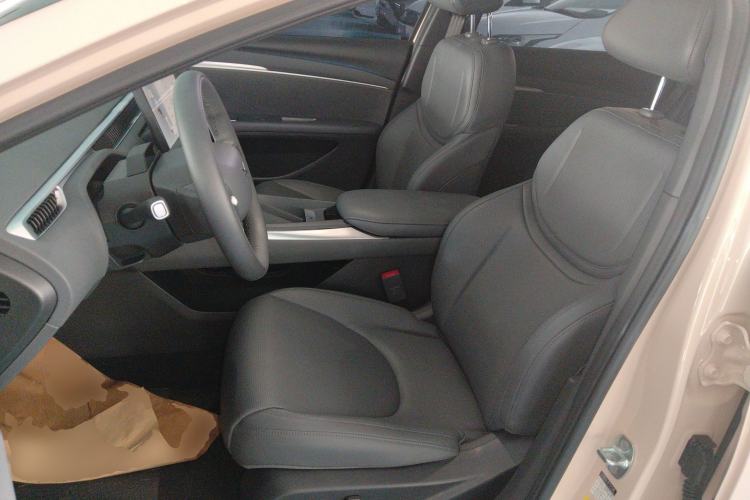 Used XPeng MONA M03 2024 620 with Ultra-Long Range
