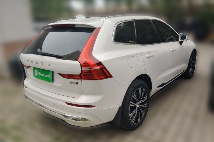 Used Volvo XC60 2022 B5 4x4 Smart Luxury Edition
