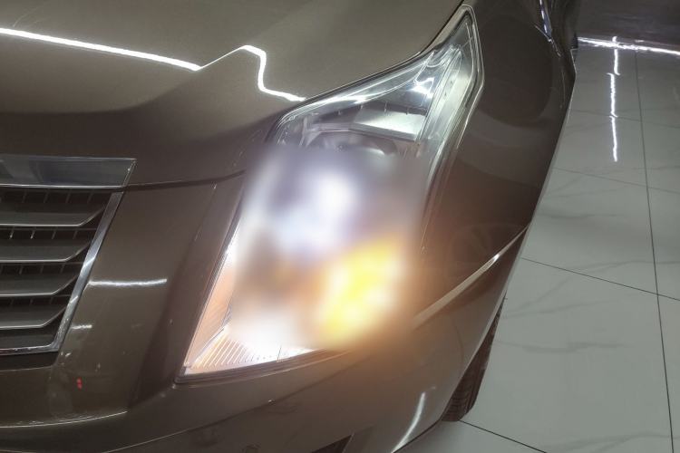 Used Cadillac SRX 2015 3.0L Comfort Version Left Front Headlight