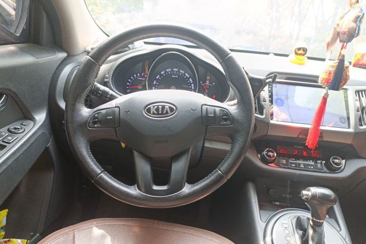 Used Kia Sportage R 2014 2.0L Automatic Two-Wheel Drive GLS Trim
