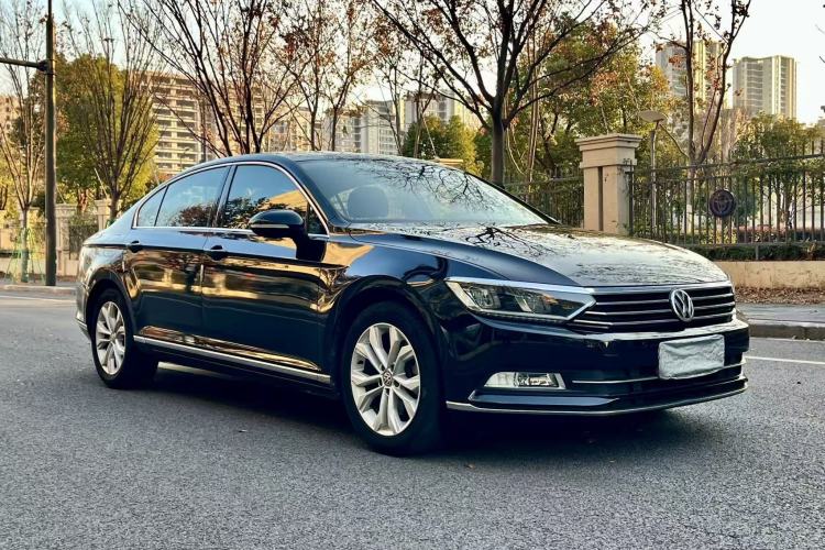 Used Volkswagen Magotan 2018 380TSI DSG Luxury Model
