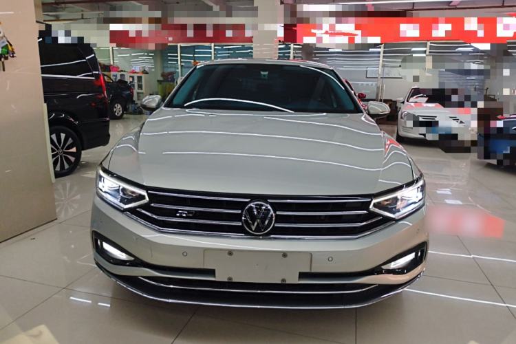 Used Volkswagen Magotan 2021 330TSI DSG 30th Anniversary Edition Front