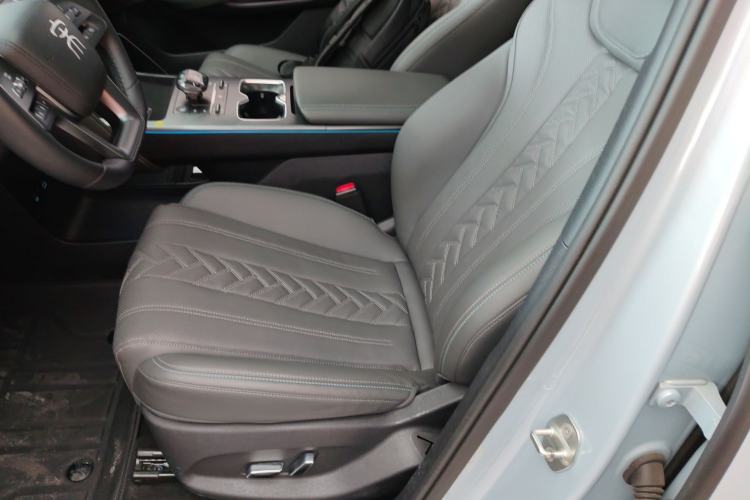 Used BYD Song L DM-i 2025 Intelligent Driving Version 160 km Beyond-Range Type
