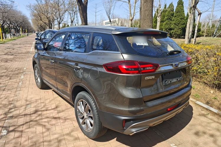 Used Geely Auto Emgrand X7 Sport 2018 1.8TD Automatic Two-Wheel Drive Zhiya Model Exterior 2