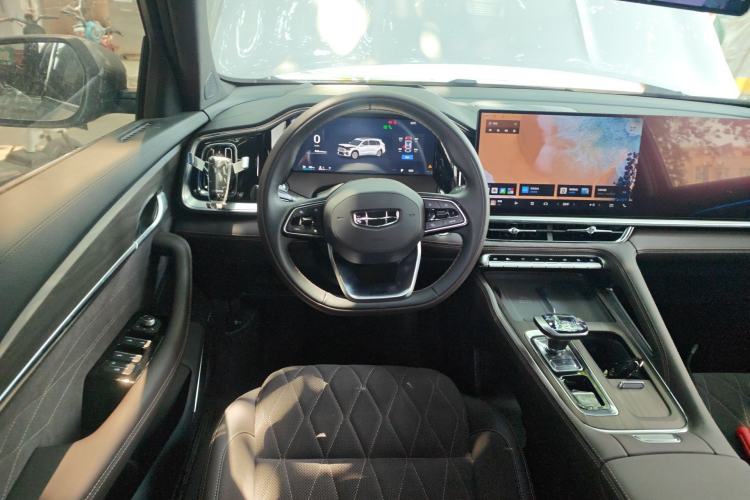 Used Geely Auto Monjaro L 2026 Model Oriental Yao 2.0TD Automatic Xiaohan Edition
