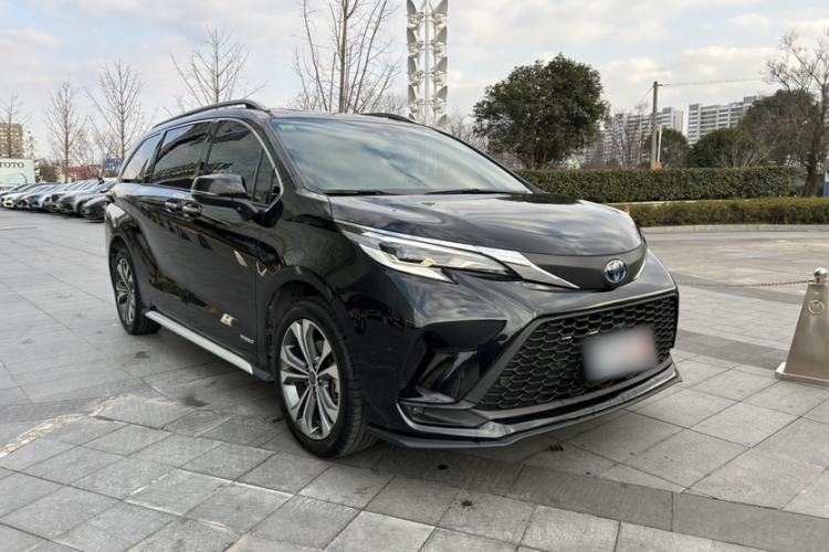 Used Toyota Granvia 2024 2.5L Hybrid Comfort Edition