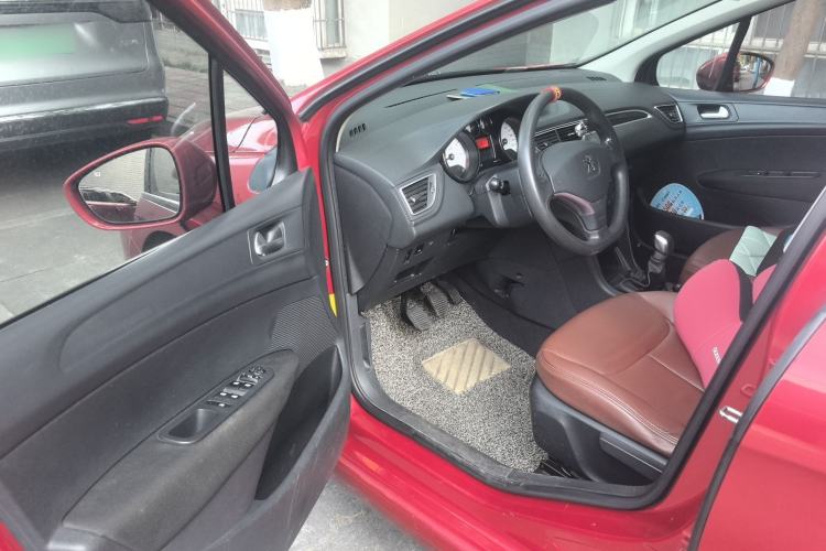 Used Peugeot 308 2014 Enjoy Edition Classic 1.6L Manual YouShang Model
