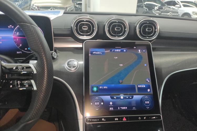 Used Mercedes-Benz C-Class 2022 Restyled C 260 L Sport Edition Center Console