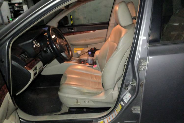 Used Subaru Outback 2010 2.5i Luxury Edition
