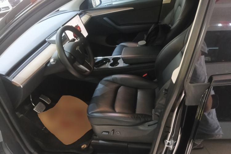 Used Tesla Model Y 2022 Rear-Wheel-Drive Version