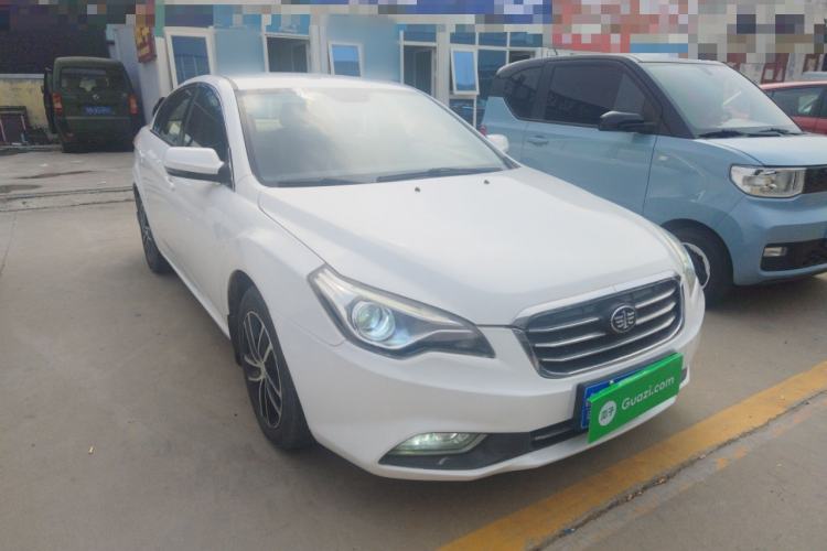 Used Bestune B50 2013 1.6L manual Comfort trim level Front Right 45 Deg