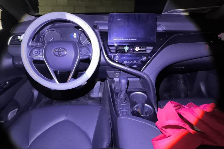 Used Toyota Camry 2023 2.0G Luxury Edition