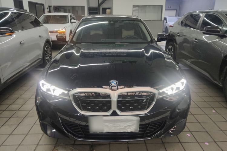 Used BMW i3 2024 eDrive 35 L Front