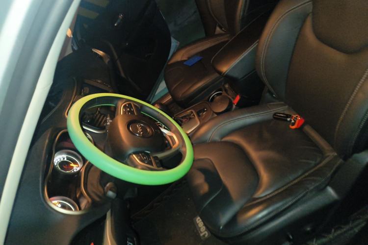 Used Jeep Cherokee 2016 2.4L Professional Smart Version