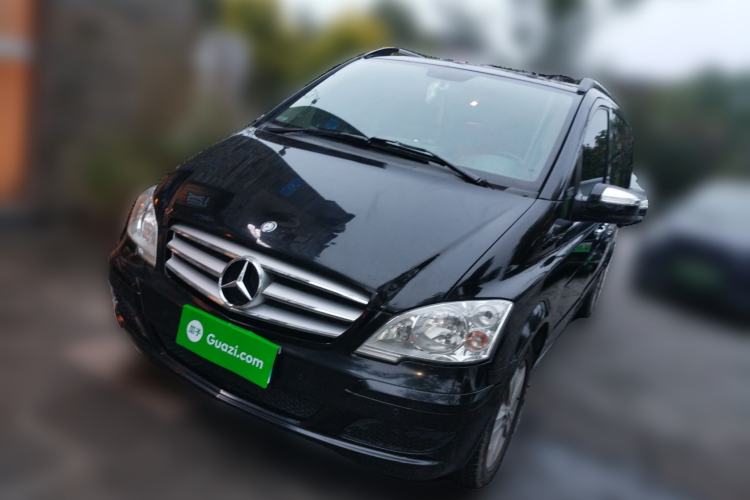 Used Mercedes-Benz Viano 2013 3.0L Comfort Edition