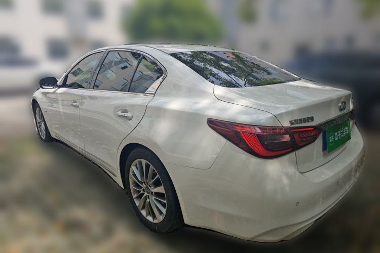 Used Infiniti Q50L 2018 2.0T Enjoyment Edition China V standard
