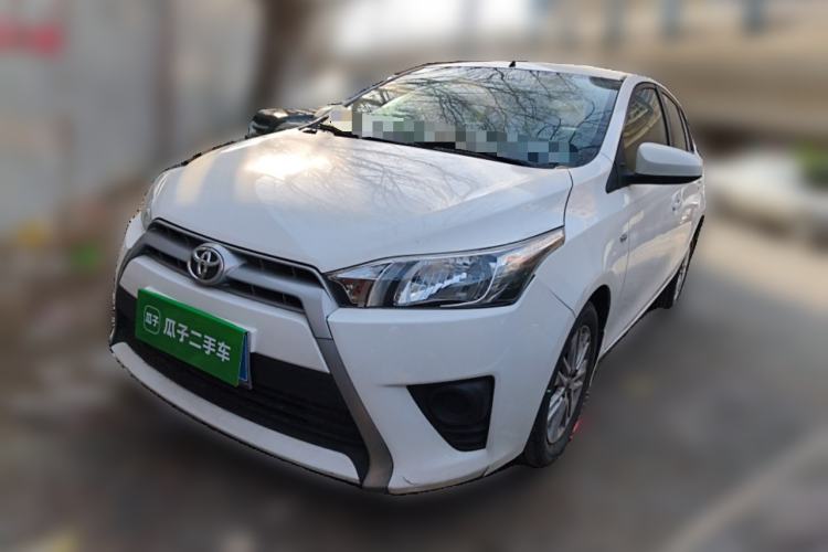 Used Toyota YARiS L Zhi Xuan 2015 1.5E Automatic Charm Edition