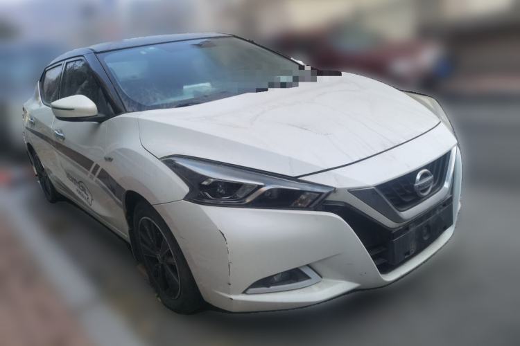 Used Nissan Lannia 2016 1.6L Manual Cool Edition
