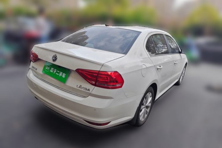 Used Volkswagen Lavida 2015 1.6L Automatic Comfort Edition