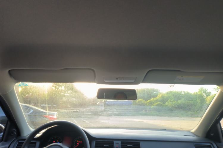 Used Volkswagen Santana 2015 1.4L Manual Fashion Edition