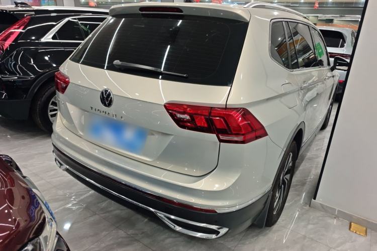 Used Volkswagen Tiguan L 2022 330TSI Automatic Two-Wheel Drive Smart Edition