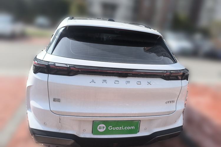 Used ARCFOX Alpha T5 2026 Model Pure Electric 560 Yuanjing Smart Driving Version
