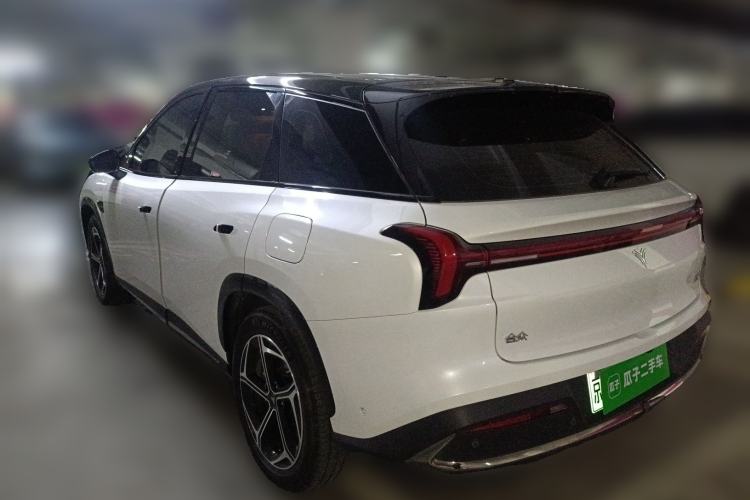 Used NETA L 2024 Extended-Range 310 Flash-Charge Red Edition
