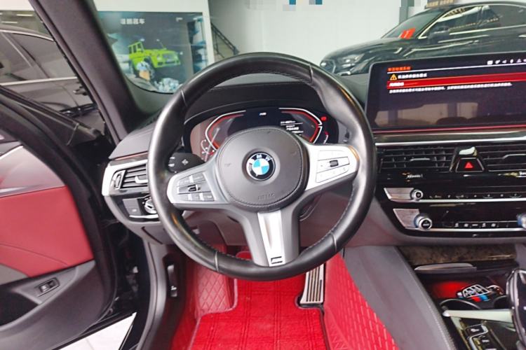 Used BMW 5 Series 2022 Restyled 525Li M Sport Package
