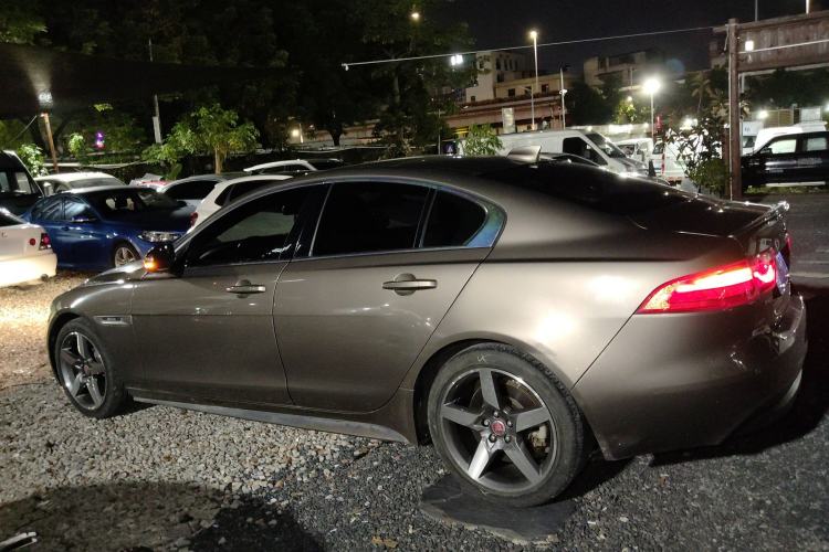 Used Jaguar XE 2017 2.0T 200 PS R-Sport