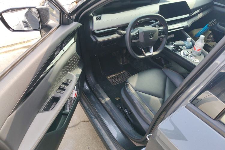 Used CHANGAN UNI-V 2022 1.5T Prestige Version Driver Seat