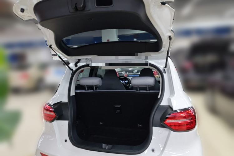 Used Leapmotor T03 2023 200 Lite Edition Trunk