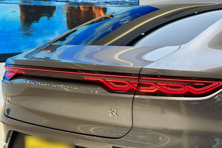 Used BYD Han 2022 DM-i 121KM Luxury Model
