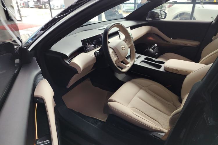 Used Nio ET5 2024 75 kWh
