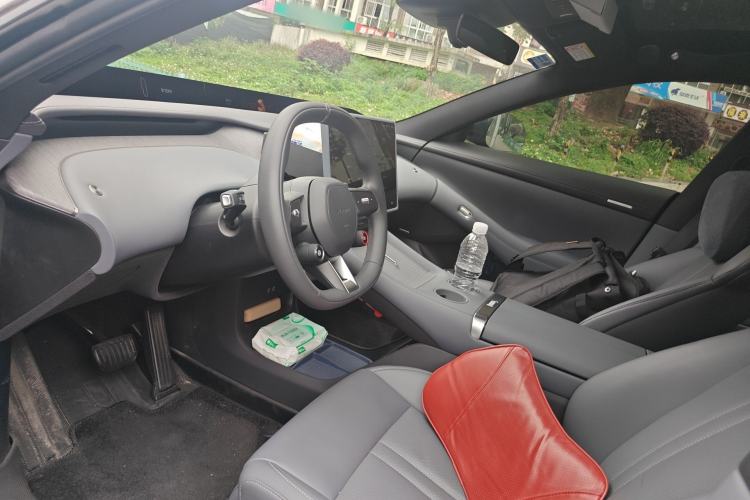 Used Xiaomi Auto YU7 2025 Ultra-Long Range All-Wheel Drive Pro Version Left Front Seat