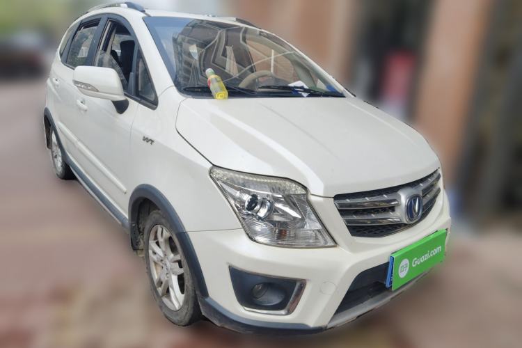 Used CHANGAN CX20 2014 1.4L Manual Sport Edition China V Standard Front Right 45 Deg