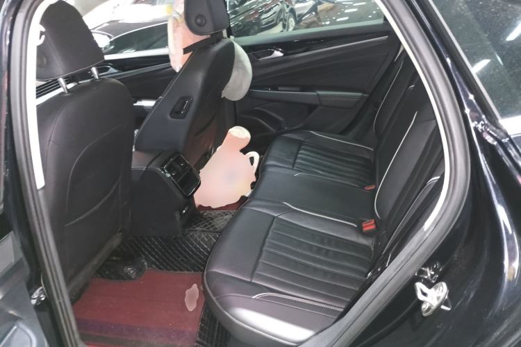 Used Volkswagen Passat 2022 330TSI Starry Elite Edition Custom Version
