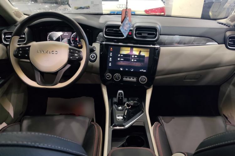 Used Lynk & Co 02 2019 1.5T DCT Two-Wheel Drive Zhaoban Version China VI Standard