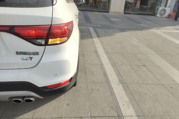 Used Kia KX Cross 2017 1.4L AT GLS
