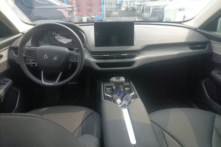 Used Hongqi E-QM5 2024 560km PLUS Center Console