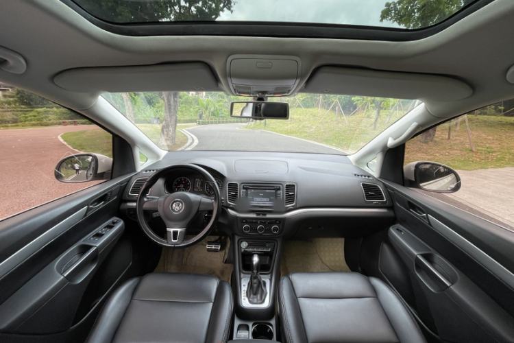 Used Volkswagen Sharan 2013 1.8TSI Standard Model Interior 1