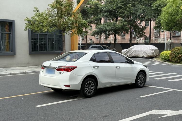 Used Toyota Corolla 2017 Revised Version 1.2T S-CVT GL