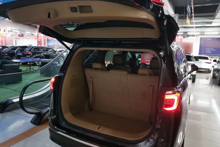 Used Buick GL8 2021 ES Land Cruiser 653T Luxury Edition
