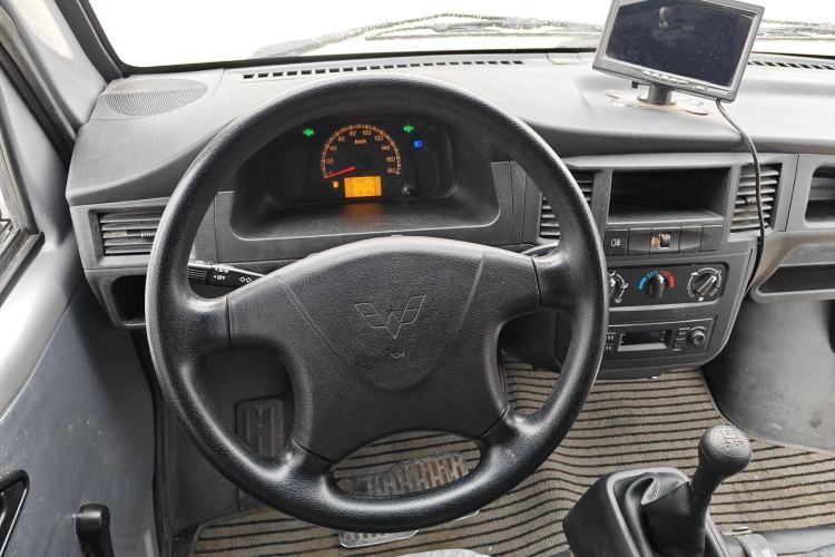 Used Wuling Zhiguang 2023 1.5L Utility Version with Enclosed Windows 2 Seats