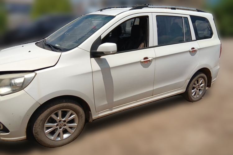 Used Jinbei 750 2016 1.5L Luxury Model Guazi used car, China used car export, Used car for sale, Used  cars, Cheapest cars for sale