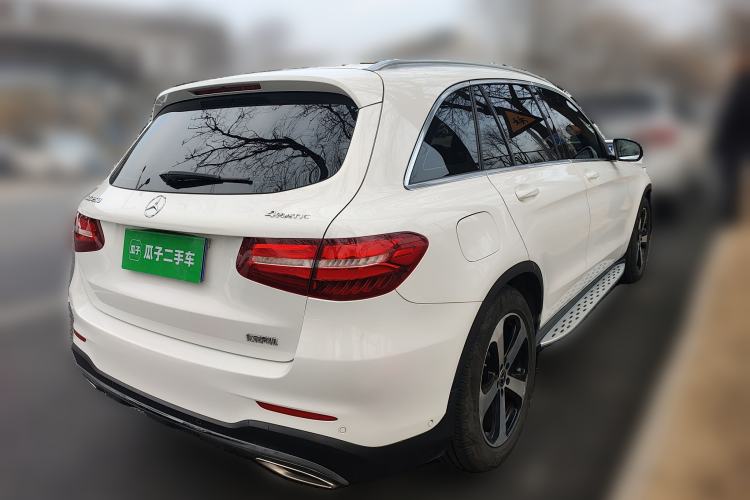 Used Mercedes-Benz GLC 2018 Facelift GLC 260 4MATIC Luxury Edition
