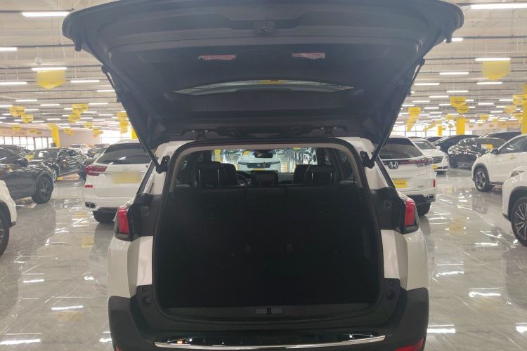 Used Peugeot 5008 2021 360THP 5-Seater Strength Edition Trunk