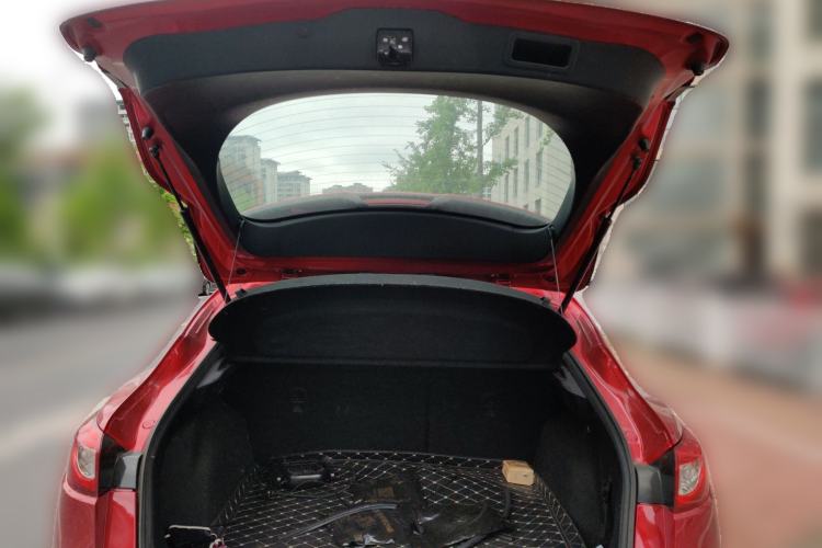 Used Mazda CX-4 2018 2.0L Automatic Two-Wheel Drive Blue Sky Dynamic Version China V Standard
