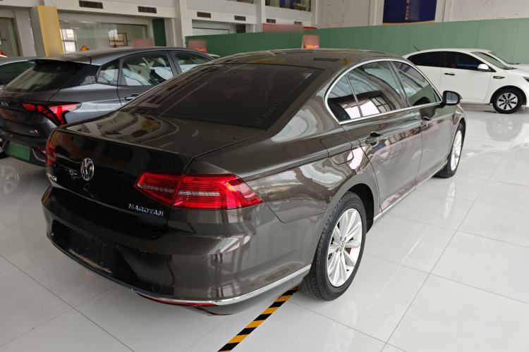 Used Volkswagen Magotan 2018 330TSI DSG Advanced Model
