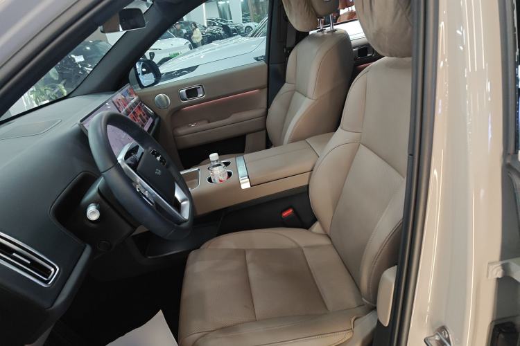 Used Li Auto L6 2025 Pro Smart Refresh Edition
